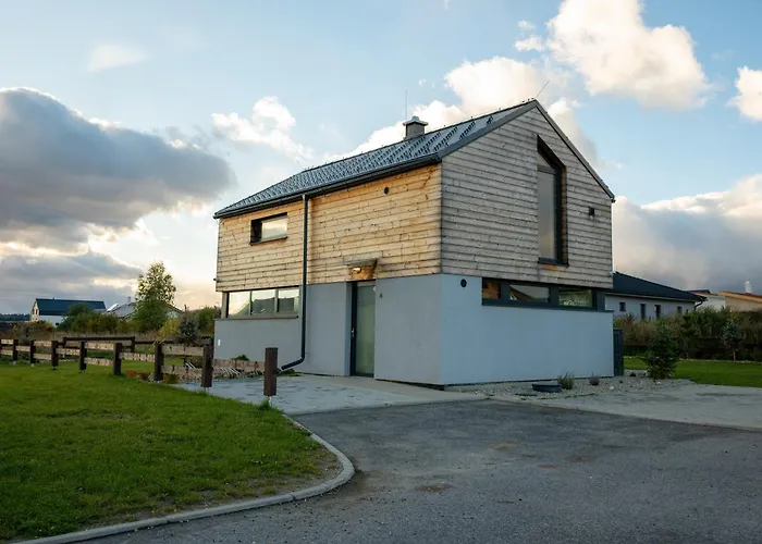 Tatryhome - 펜션 벨카 롬니차